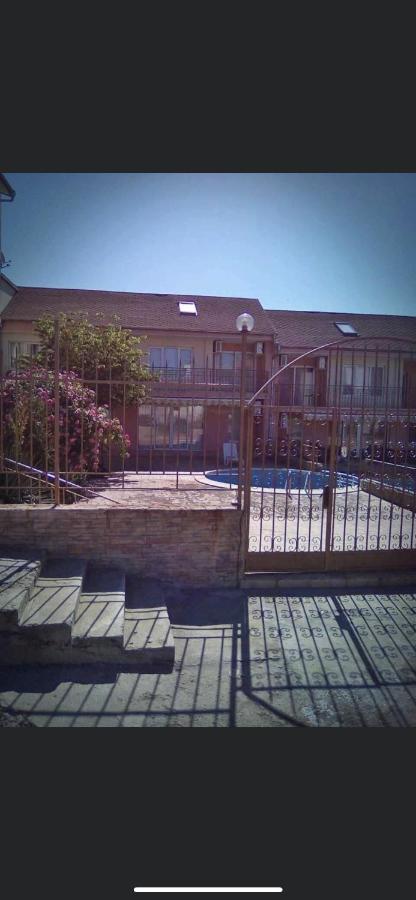 Ferienwohnung Le Premiere Randevu Sweti Wlas Exterior foto