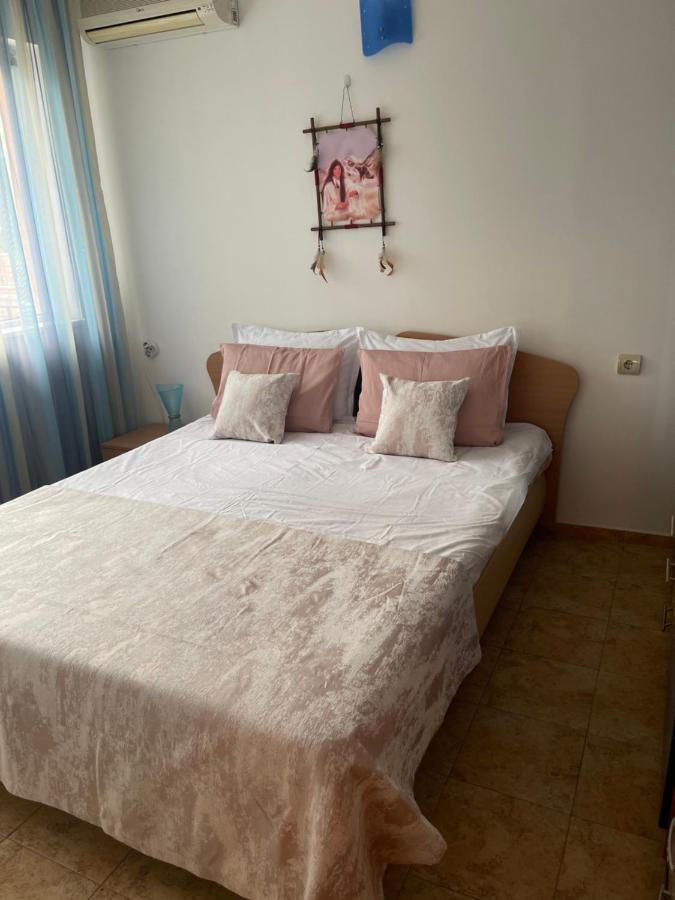 Ferienwohnung Le Premiere Randevu Sweti Wlas Exterior foto