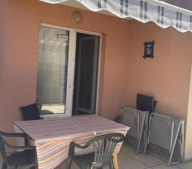 Ferienwohnung Le Premiere Randevu Sweti Wlas Exterior foto
